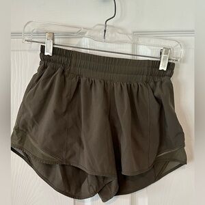 Hottie Hot Lined Shorts 4”